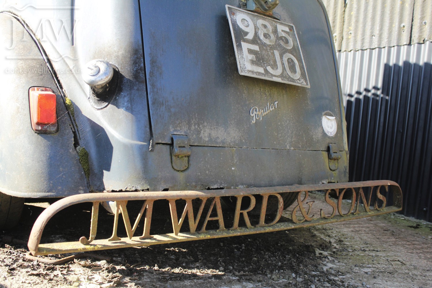 blacksmith-gloucestershire-vintage-car-bumper-jmward