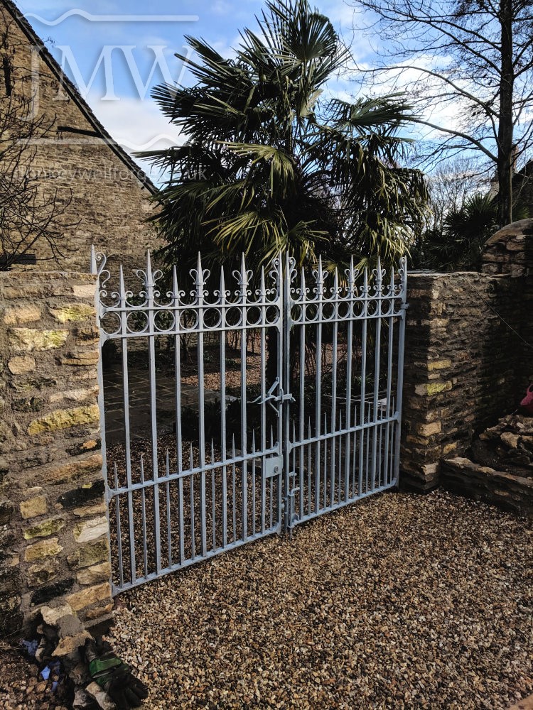 Gate-restoration-country-house-donkeywell-blacksmith