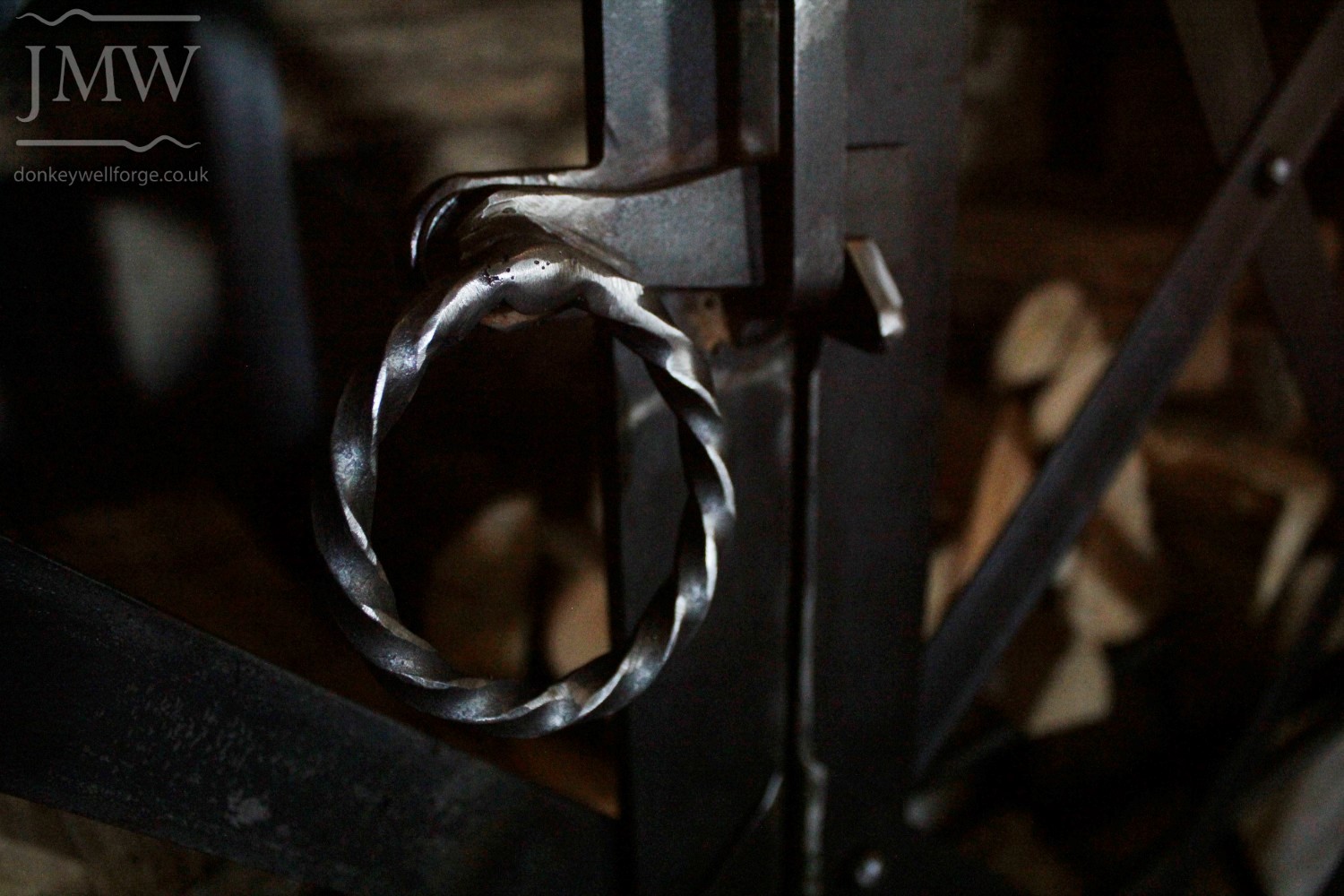 forged-riveted-iron-wood-store-cotswolds-ornate-latch
